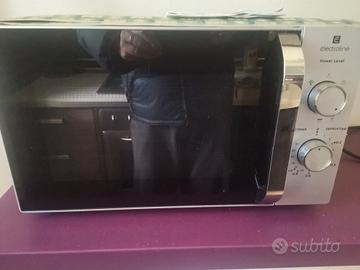 forno a microonde nuovo