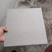 Mattonelle Gres 30x30 (rifinite con toro)