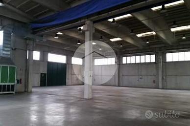 CAPANNONE A SANTO STEFANO TICINO