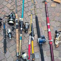 set di canne da pesca 