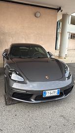 PORSCHE 718 CAYMAN 2018 19000KM PDK SPORT CHRONO