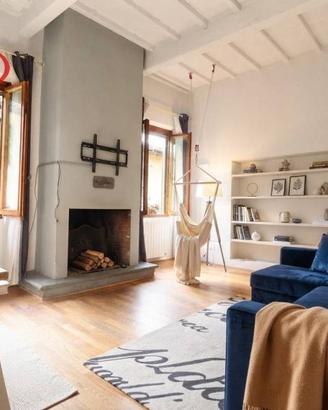 Appartamento di 120 m² con 4 locali a Montevarchi