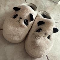 Pantofole panda