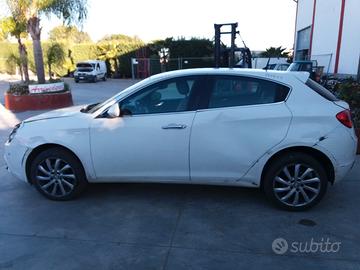 Ricambi alfa giulietta 2013 2015 sigla 940b7000