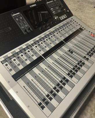 MIXER YAMAHA TF3