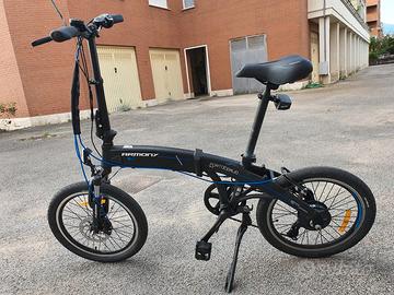 Bicicletta elettrica pieghevole