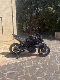 CFMOTO 450NK guidabile con patente A2
