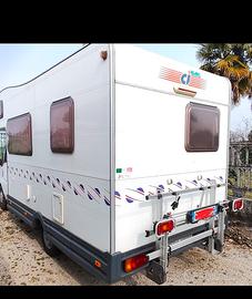 fiat 2500 mansardato 