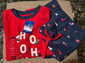 Pigiama natalizio in cotone. Nuovo.