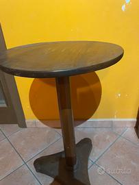 Tavolino tondo in legno massello