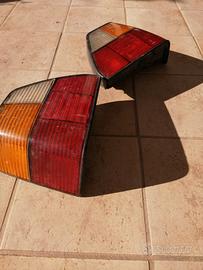 Fari posteriori auto