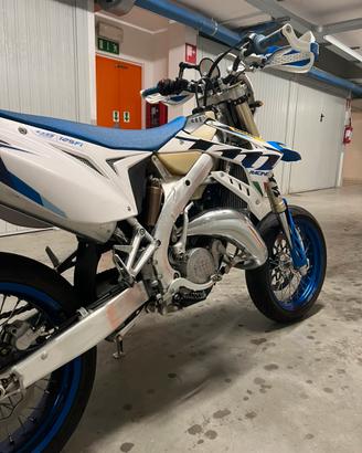 TM 125 motard
