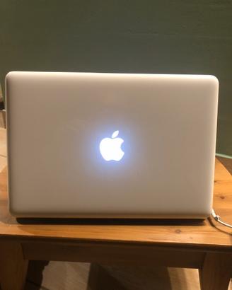 MacBook 13” UPGRADE 8Gb Ram/ 256gb SSD