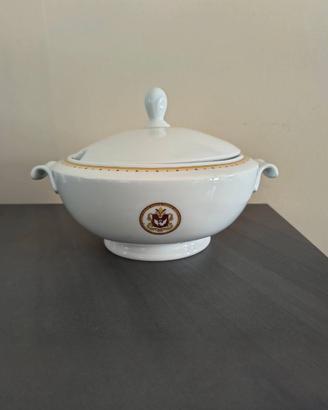 Elegante zuppiera in finissima porcellana italiana