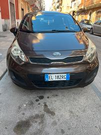 KIA RIO 2012 1.1CC