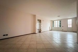 4 LOCALI A CASTELCOVATI