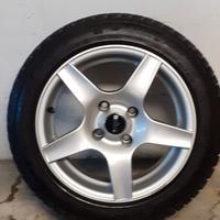 Gomme auto