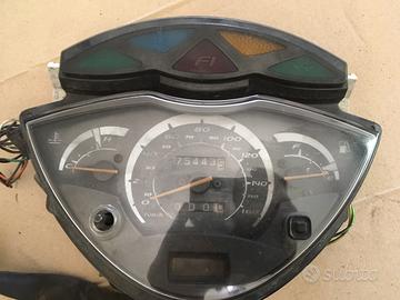 Strumenti sh 150i 2006