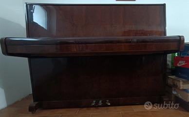 Pianoforte verticale Doina 