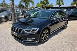 VW PASSAT VARIANT 2.0 150CV DSG EXECUTIVE STUPENDA
