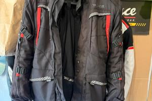 Completto Alike touring