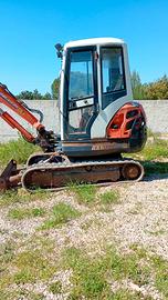 Escavatore kubota 35 quintali + accessori 