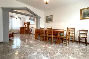 Casa singola con annesso rustico