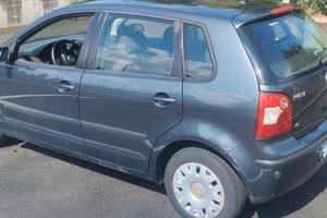VOLKSWAGEN Polo 3ª serie - 2004
