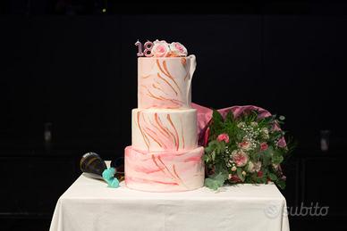 Torta scenografica 18 anni