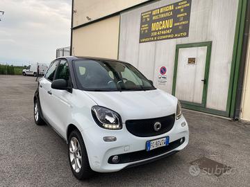 Smart ForFour 60 1.0 Black Passion