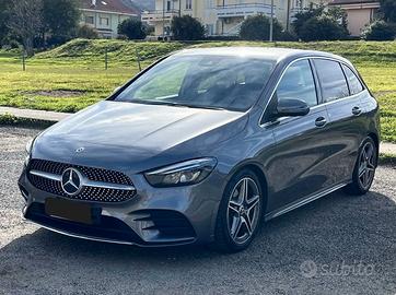 Mercedes-Benz B 180 Premium automatico