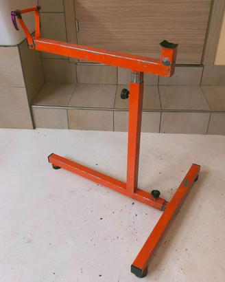Cavalletto manutenzione bici