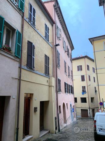 Capodimonte palazzina cielo-terra