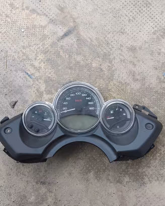 Strumentazione Yamaha TMax