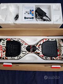 Overboard con altoparlanti usato pari al nuovo