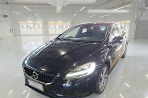 VOLVO V40 D2 Kinetic