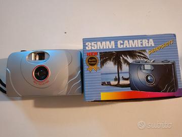 Macchina fotografica 35mm  sharpshots