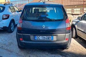 Renault Scenic 1.9 dci