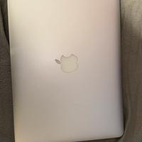Macbook 13”