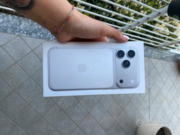 Iphone 17 Pro Max 256g nuovo, consegna a mano