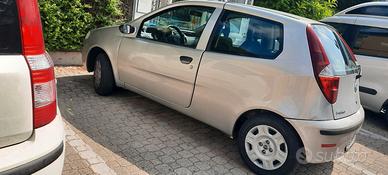 FIAT Punto 1ª serie - 2004