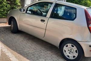 FIAT Punto 1ª serie - 2004