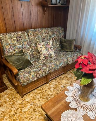 Salotto 3 posti con 2 poltrone