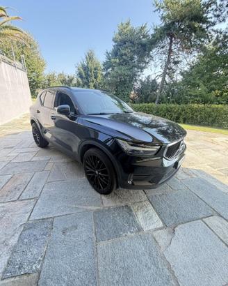 Volvo XC40 benzina 2019