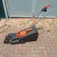 Tosaerba Black e Decker