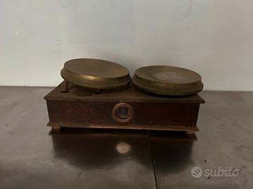 Bilancia piatti in ottone