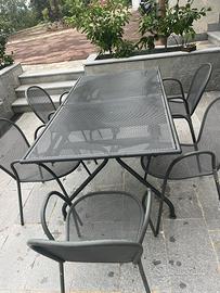 Tavolo in ferro battuto + set 5 sedie