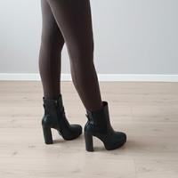 Pantalone Zara taglia M