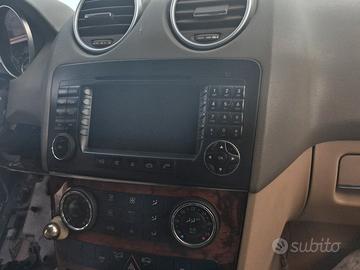 radio stereo cd nav MERCEDES ML W164