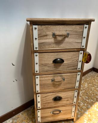 Cassettiera